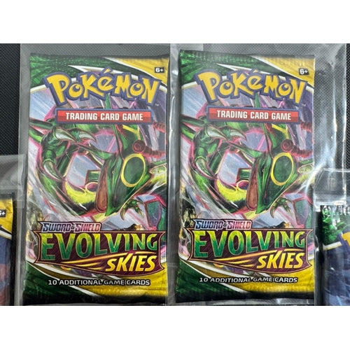 Sword & Shield Evolving Skies booster pack