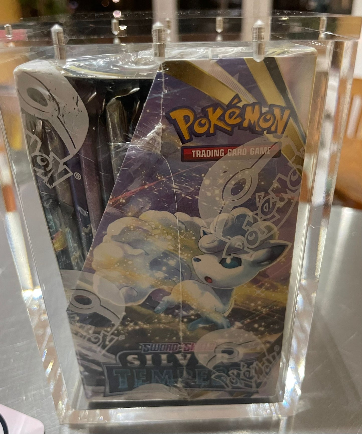 Pokemon TCG: Silver Tempest Booster Box (With Acrylic case)