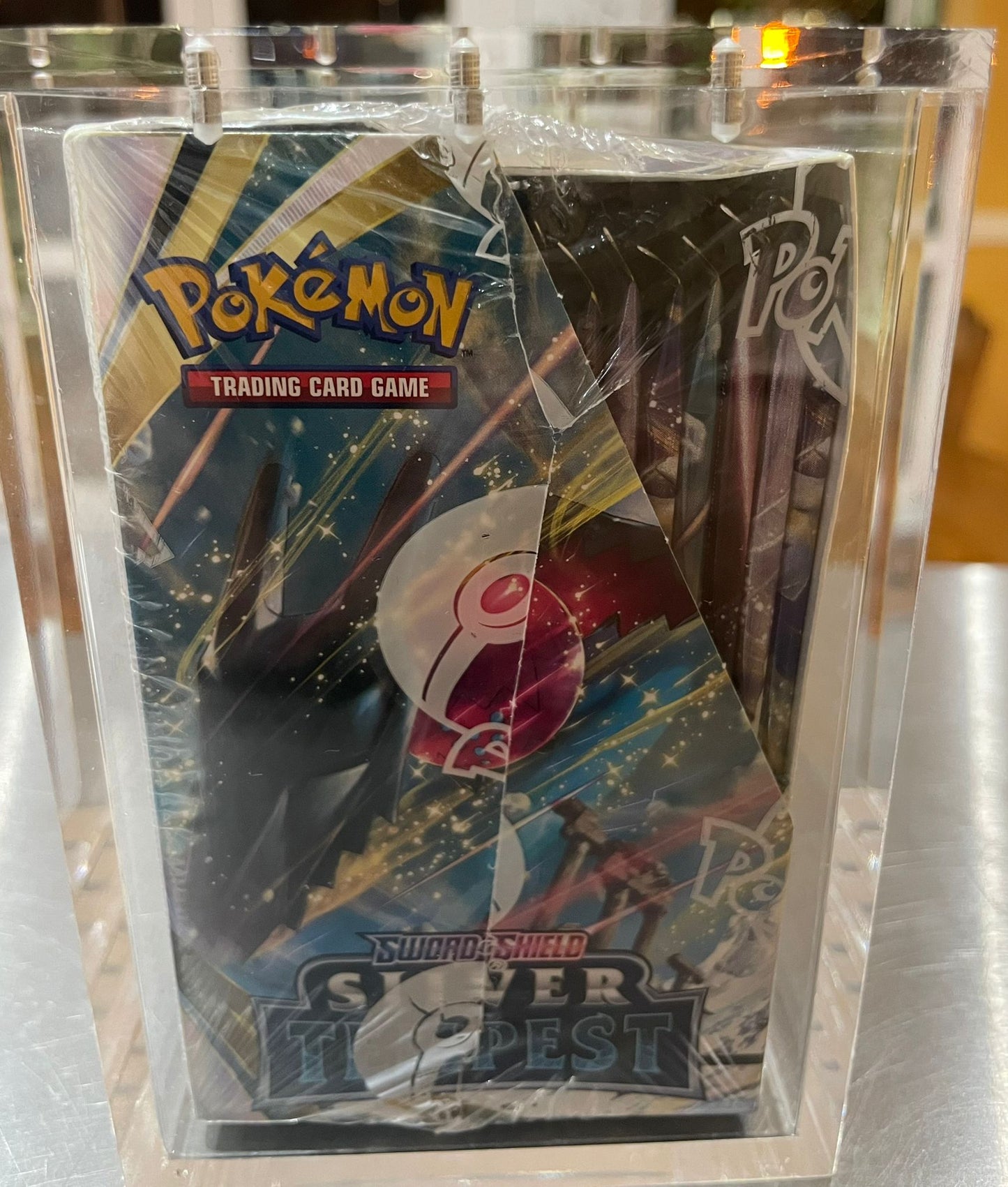 Pokemon TCG: Silver Tempest Booster Box (With Acrylic case)